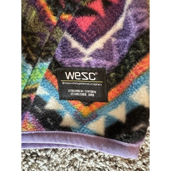 WEZC: Men’s Small Women’s Medium colorful fleece - Picture 6 of 7